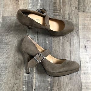 Gianni Bini Gray Suede Mary Jane Pumps - Size 9